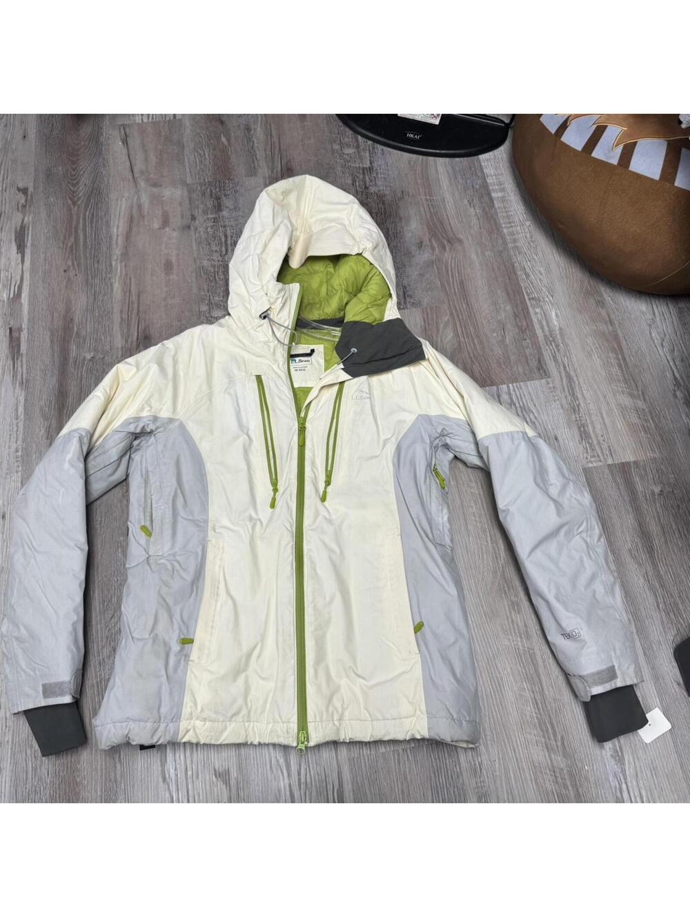 LL bean women’s off white gray and green jacket size medium regular